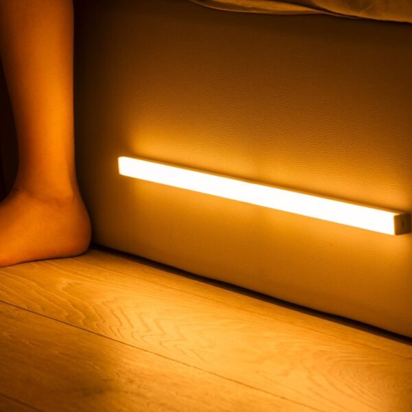 LED sensor light bar