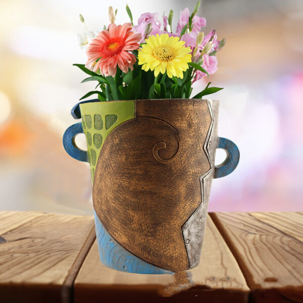 Outdoor Courtyard Crafts Funny Flowerpot Decoration - Image 5